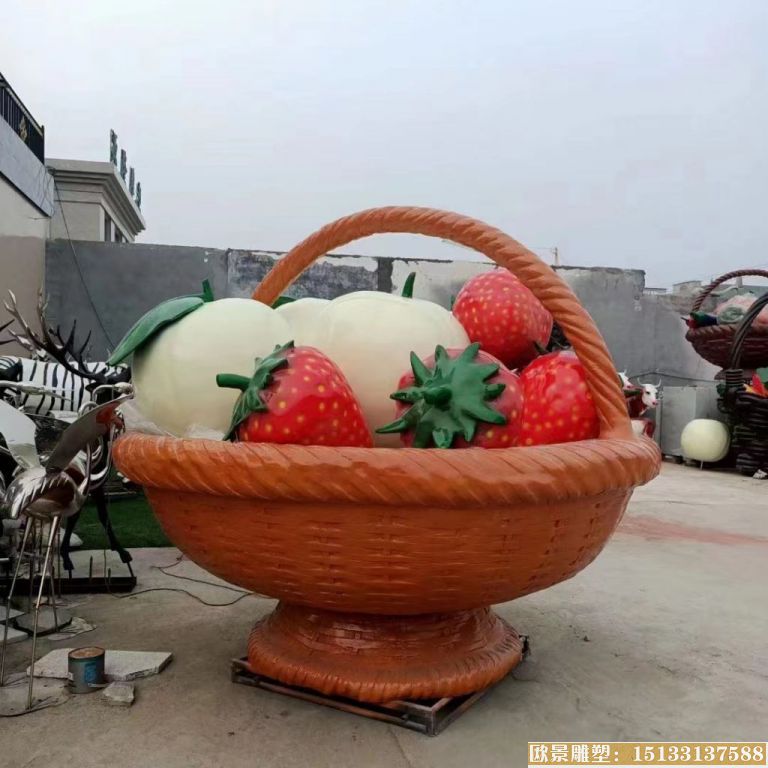 甜瓜果篮雕塑 草莓果篮雕塑 广场果篮雕塑厂家